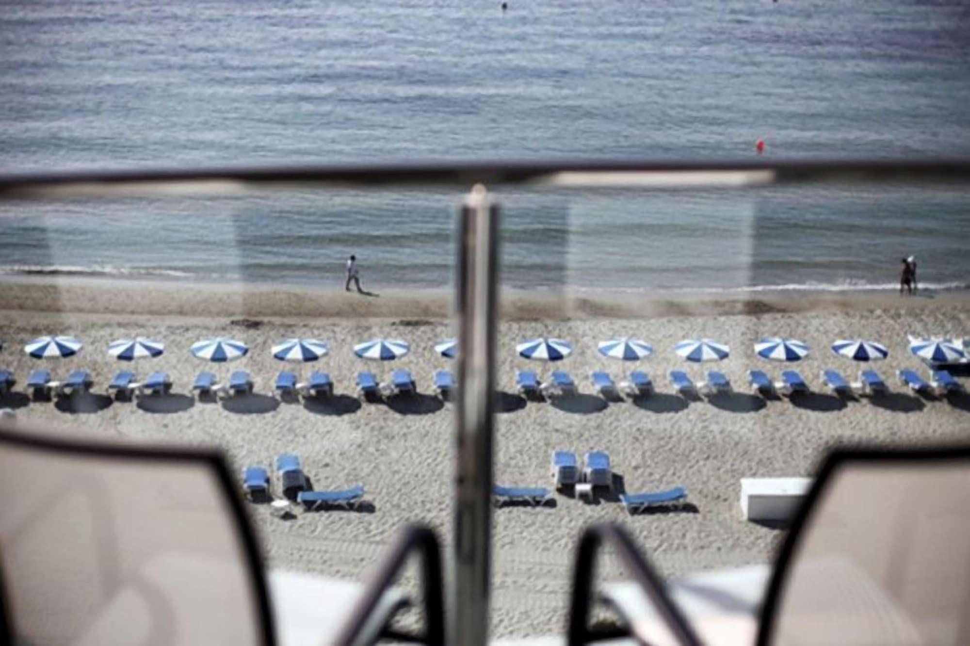 Hotel Allon Mediterrania Villajoyosa Exterior foto