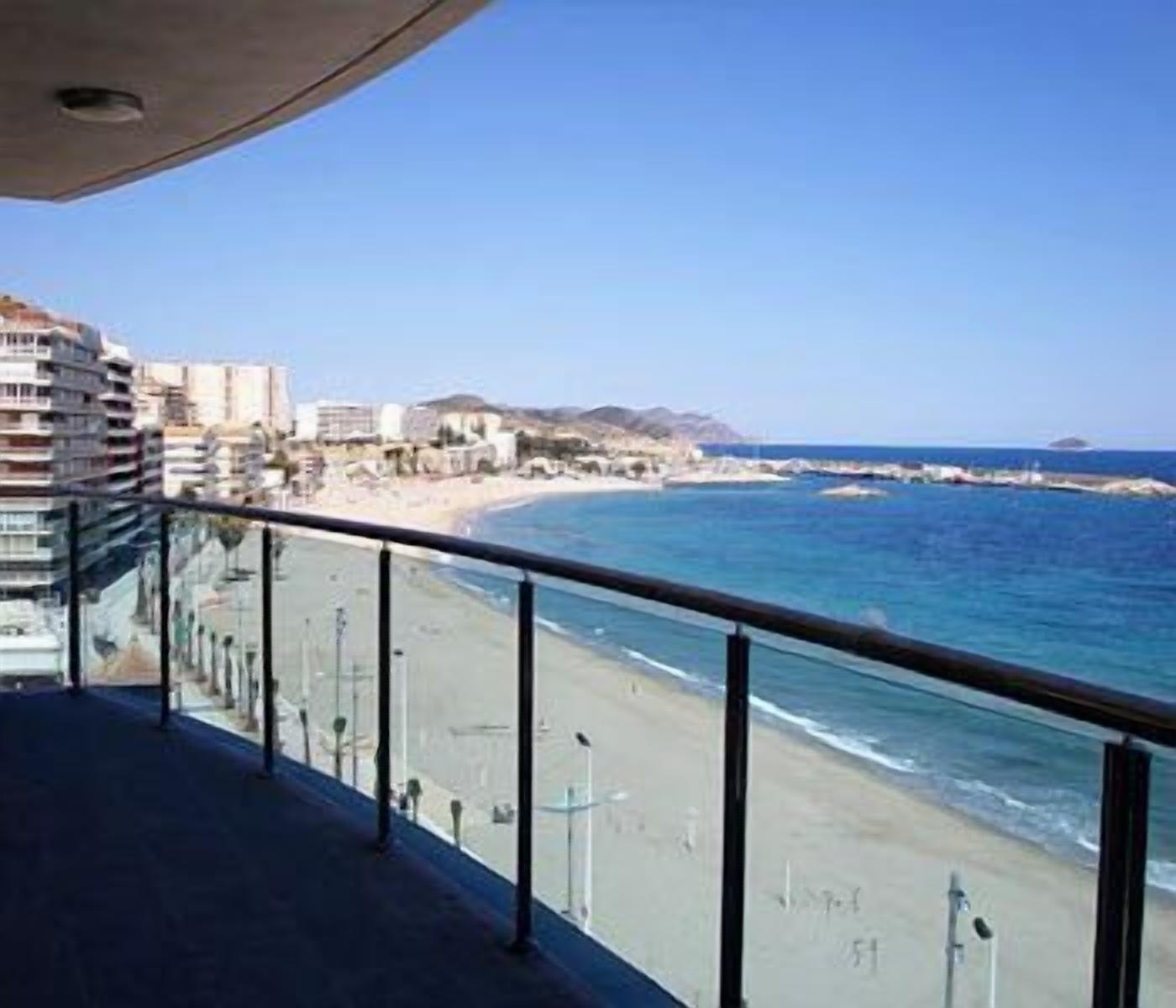 Hotel Allon Mediterrania Villajoyosa Exterior foto